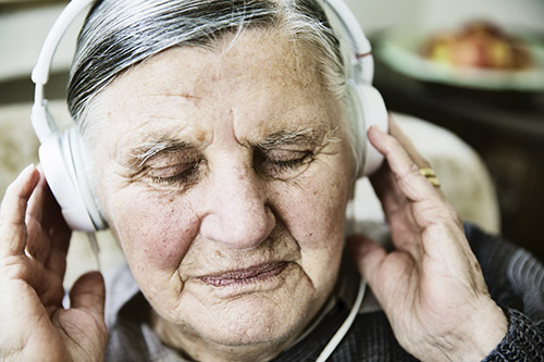 Music Activates Regions of the Brain Spared by Alzheimer’s in Gainesville, GA