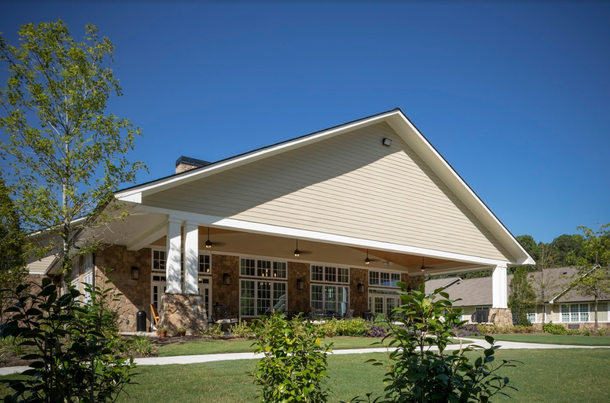 Manor Lake Gainesville - Stone Manor Lake Gainesville - Stone