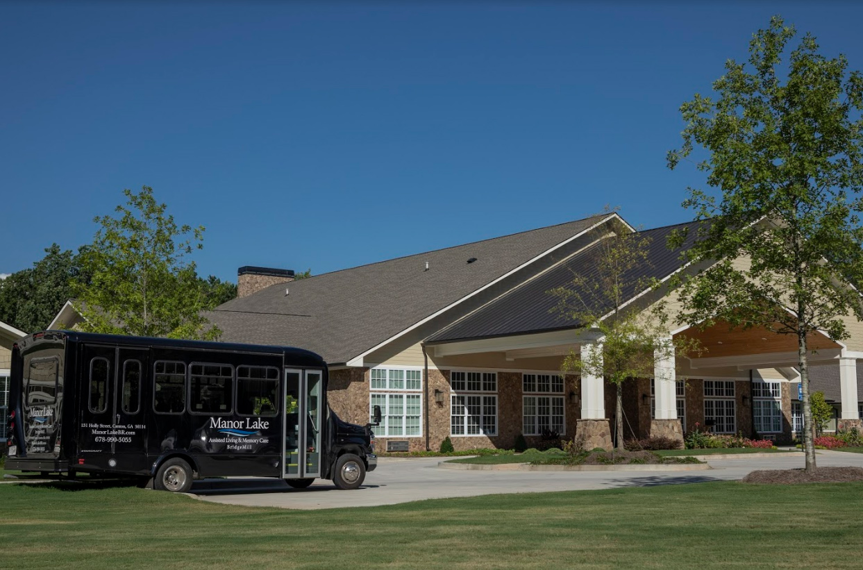 Manor Lake Gainesville - Stone Manor Lake Gainesville - Stone